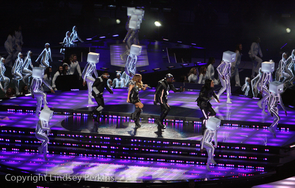 super-bowl-black-eyed-peas-1