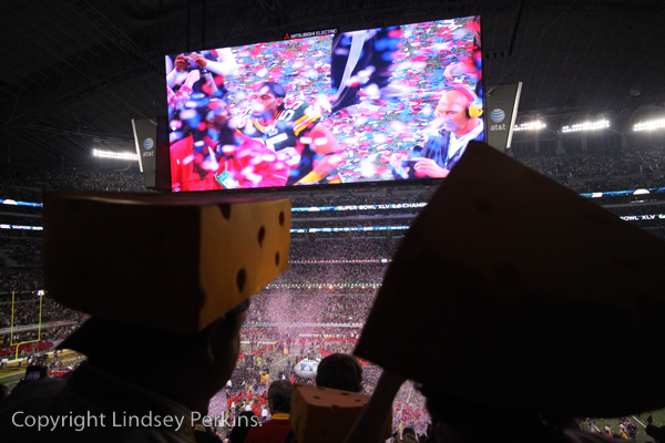super-bowl-cheeseheads-celebrate